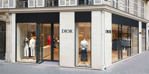 Winkels voor Dior in Maastricht .